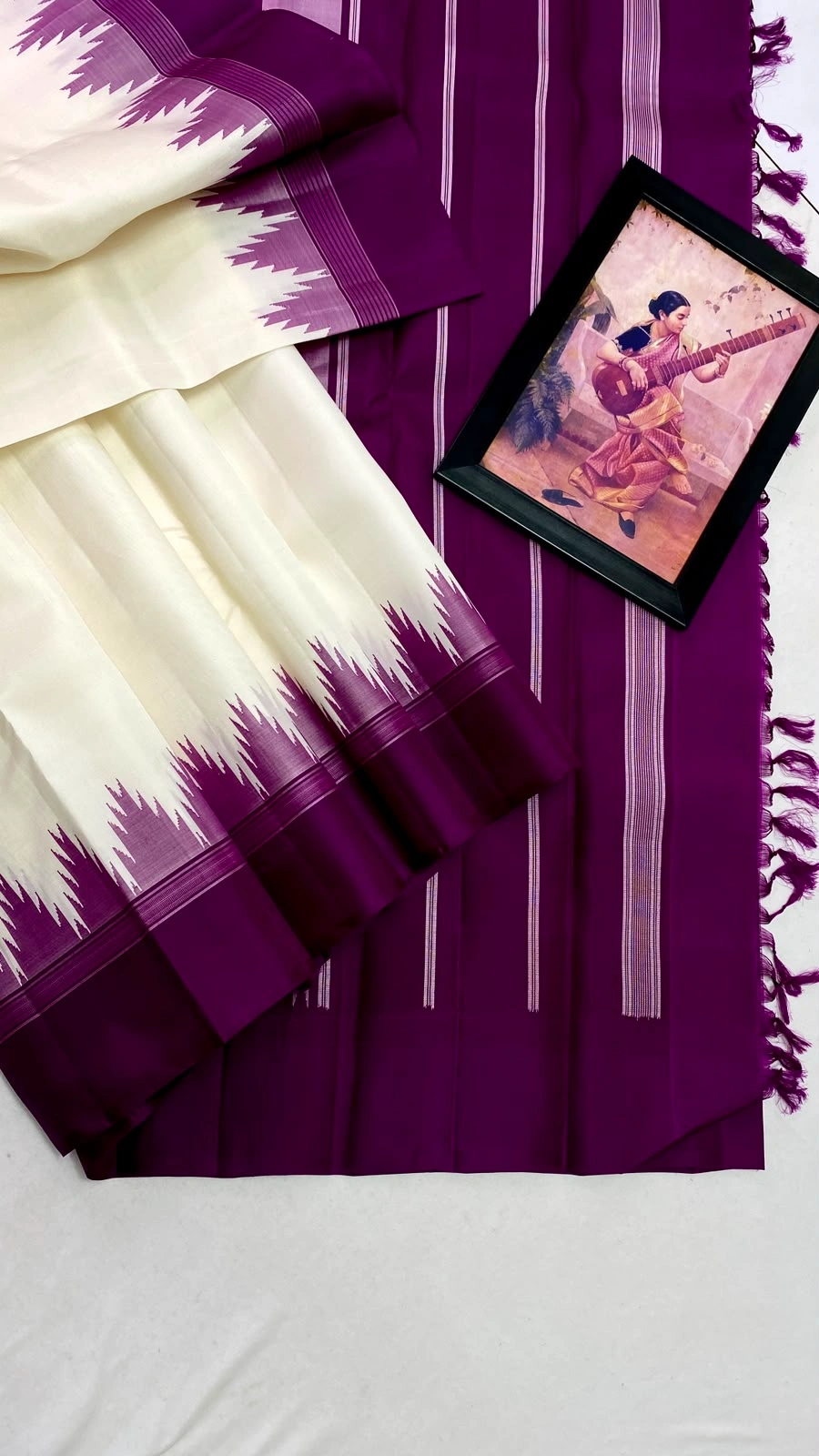Korvai Temple Border Plain Body Kanchipuram Silk Saree